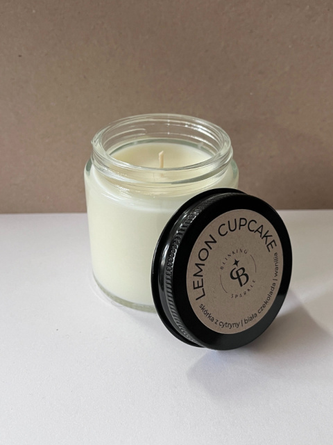 LEMON CUPCAKE świeca sojowa 95g w przezroczystym słoiku LEMON CUPCAKE świeca sojowa 95g w przezroczystym słoiku